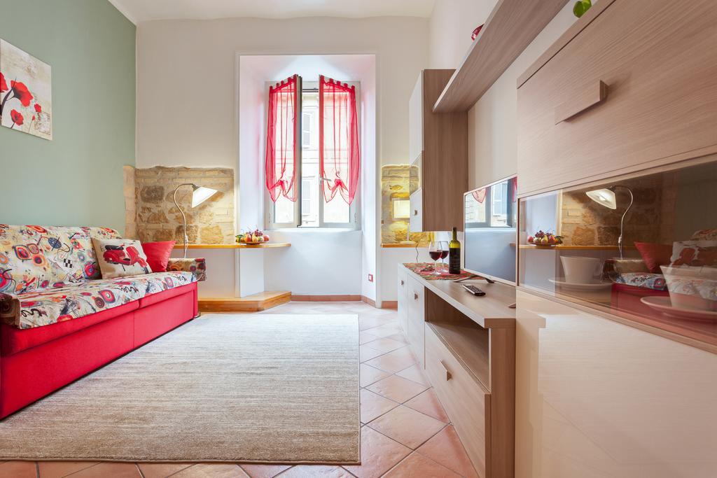 Famagosta 63 Rome